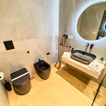 Boutique - Palazzo Rodotà 1683 4*