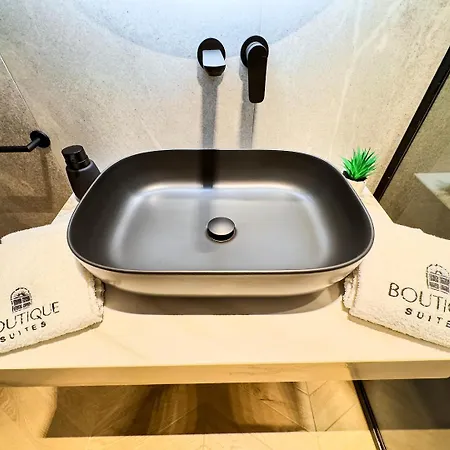 Boutique - Palazzo Rodotà 1683 Couette-café Cosenza