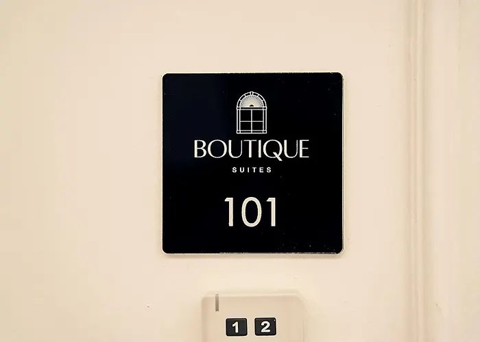 Boutique - Palazzo Rodotà 1683 4* Cosença