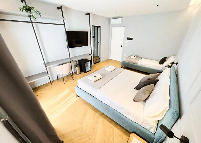 Boutique - Palazzo Rodotà 1683 Alojamento de Acomodação e Pequeno-almoço 4*